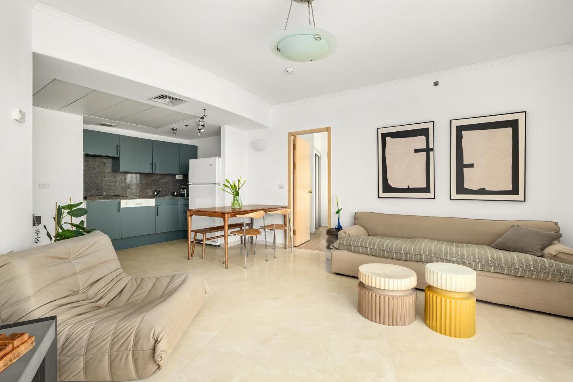 Superb Beachfront Apartments With Shelter By Sea N' Rent 텔아비브 외부 사진